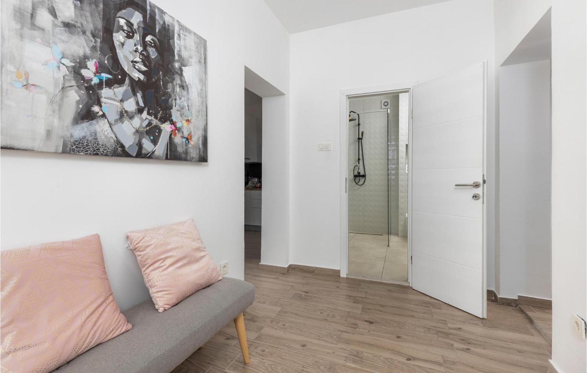 Amazing Apartment In Rijeka With Wifi 외부 사진